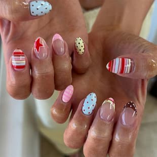 Short Almond Nails Ins Style French Nail Colorful Stripes Polka Dots Stars False Nails Y2K Press-On Nail Tips