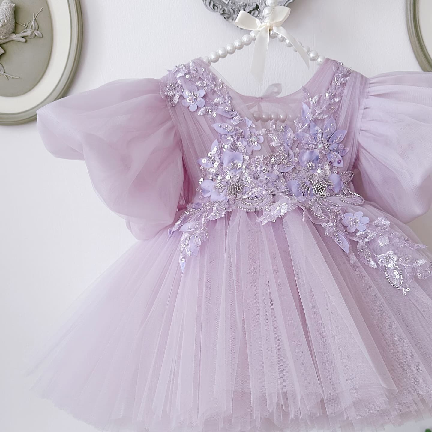 One-year-old dress 2026 new girls piano performance host performance clothes children's birthday party wedding dress