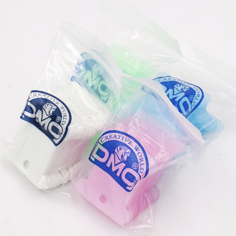 DMC Thread Manager Plastic Bobbins 200-Pack