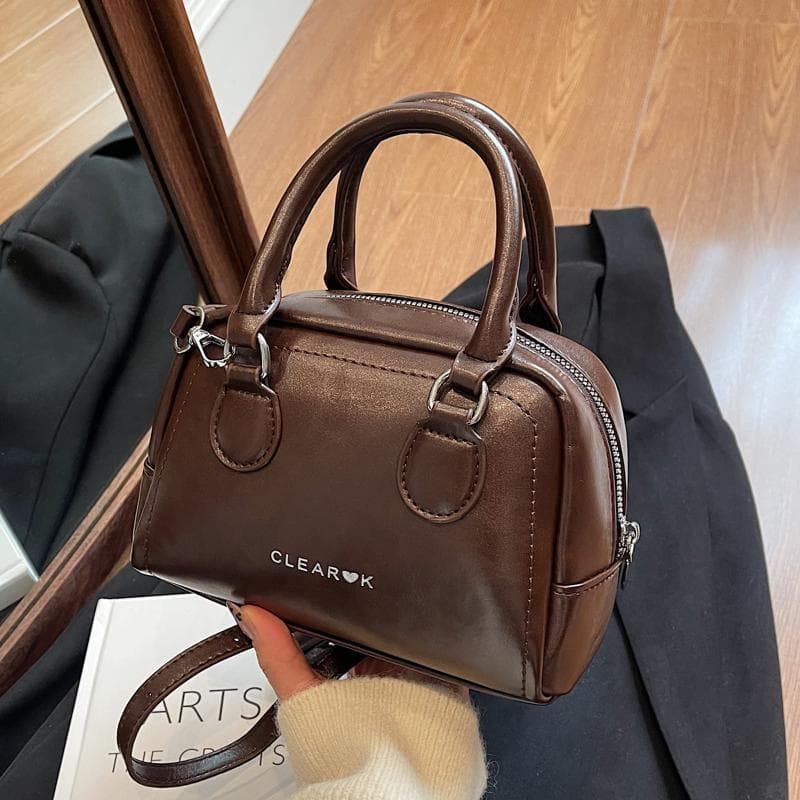 Retro Women's Handbag 2024 Autumn Winter Bowling Bag Commuter Crossbody Bag Urban Minimalist Style PU Material Medium Size