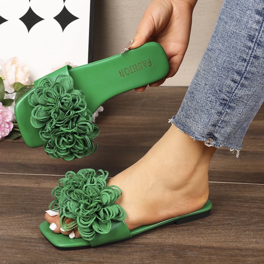 European and American foreign trade flower flat bottom square toe slippers for women new style casual lightweight beach sandals wish