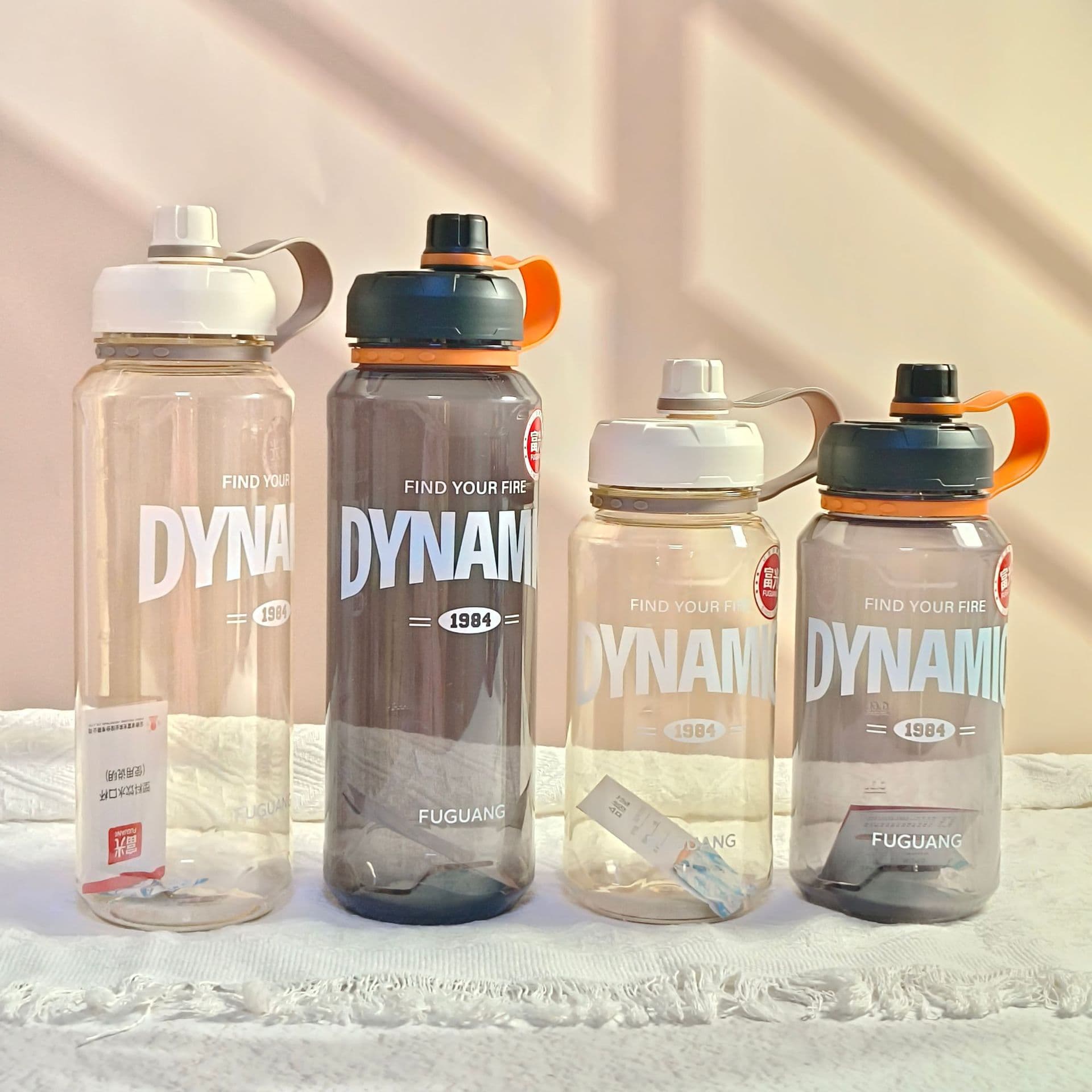 New Large Capacity Water Bottle High Temperature Resistant Plastic Kettle Sports Water Bottle Men Summer Space Cup Tea Infuser Bottle 2L