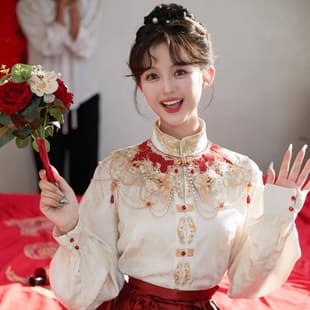 New Chinese-Style Hanfu Women's Wedding Toast Dress Set Embroidered Top Cloud Shoulder Chinese Red Horse Face Skirt Heavy Craftsmanship