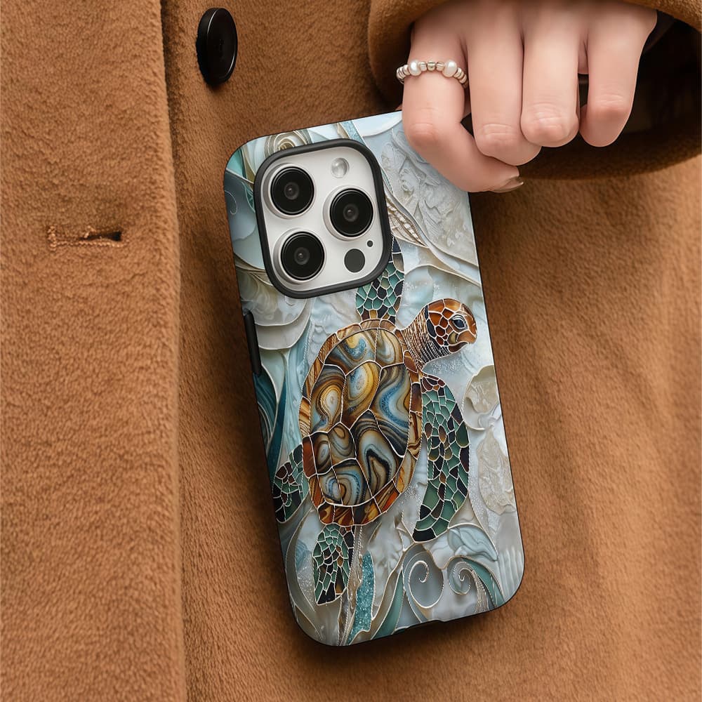 Factory Direct Turtle Two-in-One Film Case for Apple 17p Large Hole Phone Case iPhone 15/16 Wholesale for Export