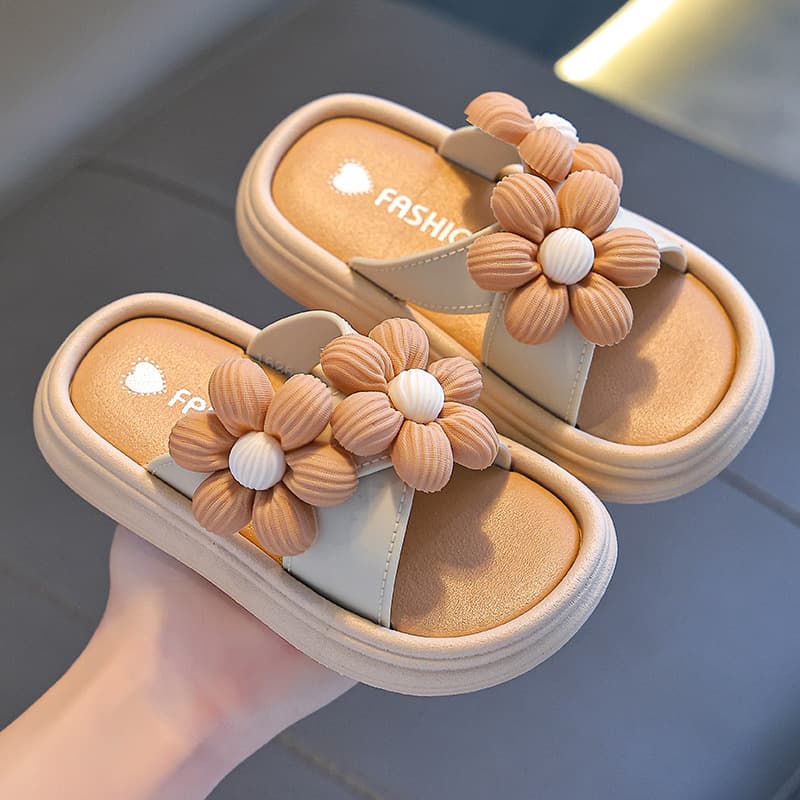 Summer Kids Sandals Anti-slip Soft Sole Children Sandals Anti-odor Toddler Kids Cartoon Slippers