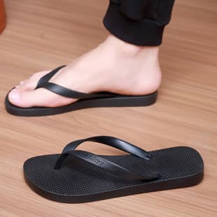 Men's Pure Black Flat Slippers, Outdoor Fashion, Non-Slip Soft Sole, Durable Thick Sole, Round-Toe Comfortable Flip-Flops