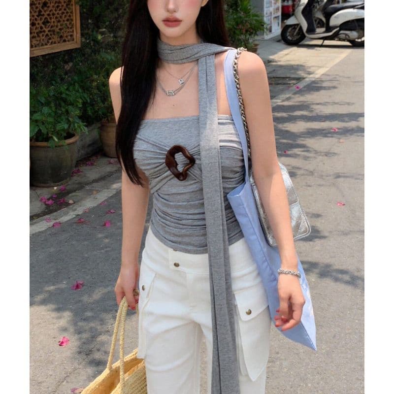 Cross-border Wholesale Korean Simple Pure Sweet Spicy Buckle Neck Sexy Backless Tube Top Crop Top