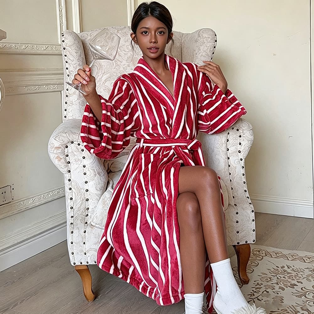 Women's Long-Sleeve Flannel Mid-Length Nightgown with Striped Pattern, Pajama Robe for Autumn and Winter, Hotel Sleepwear Lady