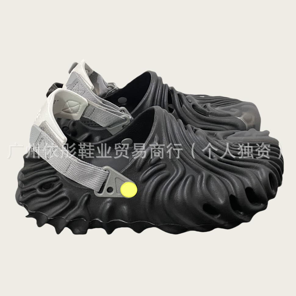Cross Fingerprint Perforated Shoes Men's Casual Flat Outdoor Anti-Slip Sandals Couple Beach Shoes Closed-Toe Sandals