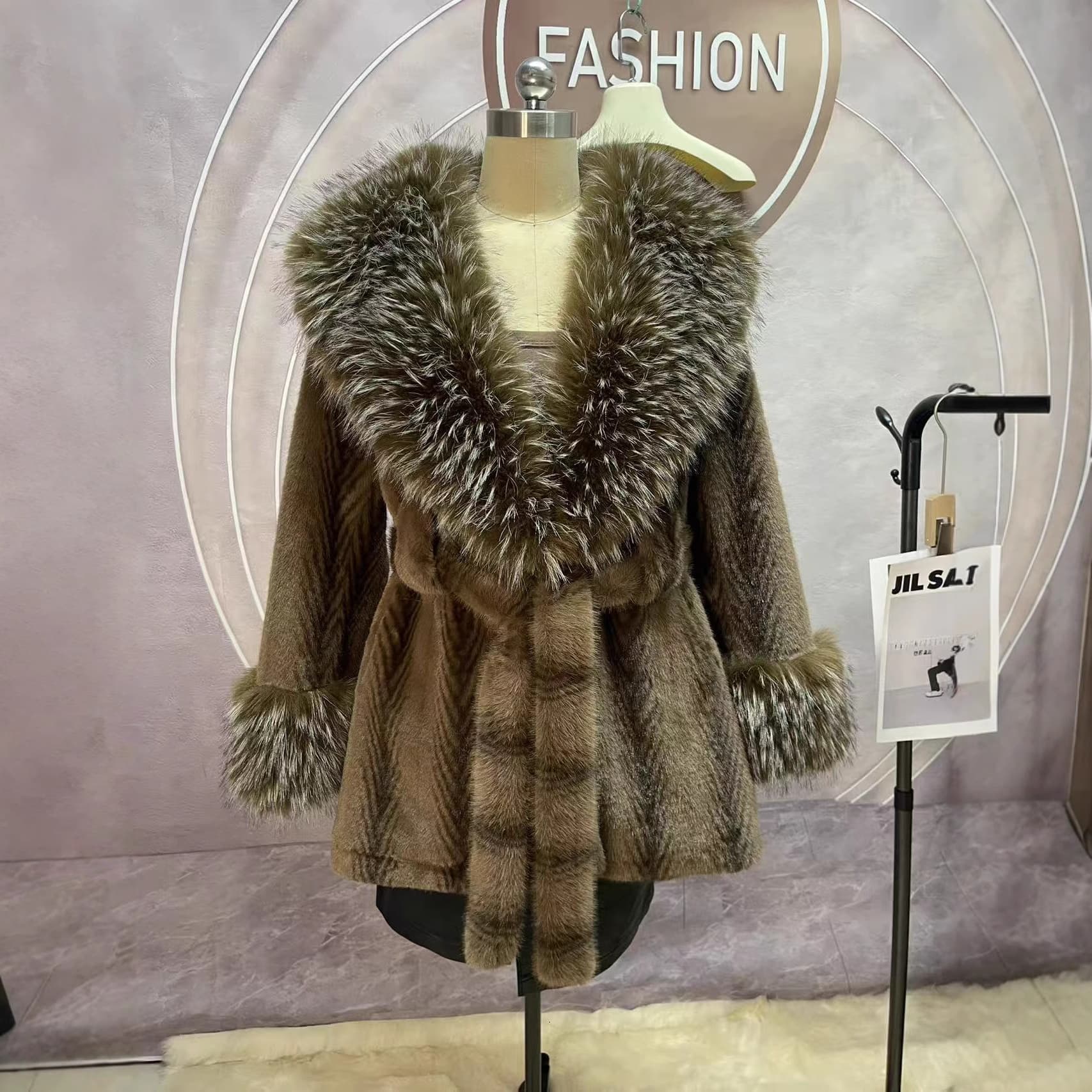 Winter Leopard Print Mink Fox Raccoon Fur Integrated Coat Fashion Thick Mid-Length Fur Collar Eco-Friendly Fur Large
