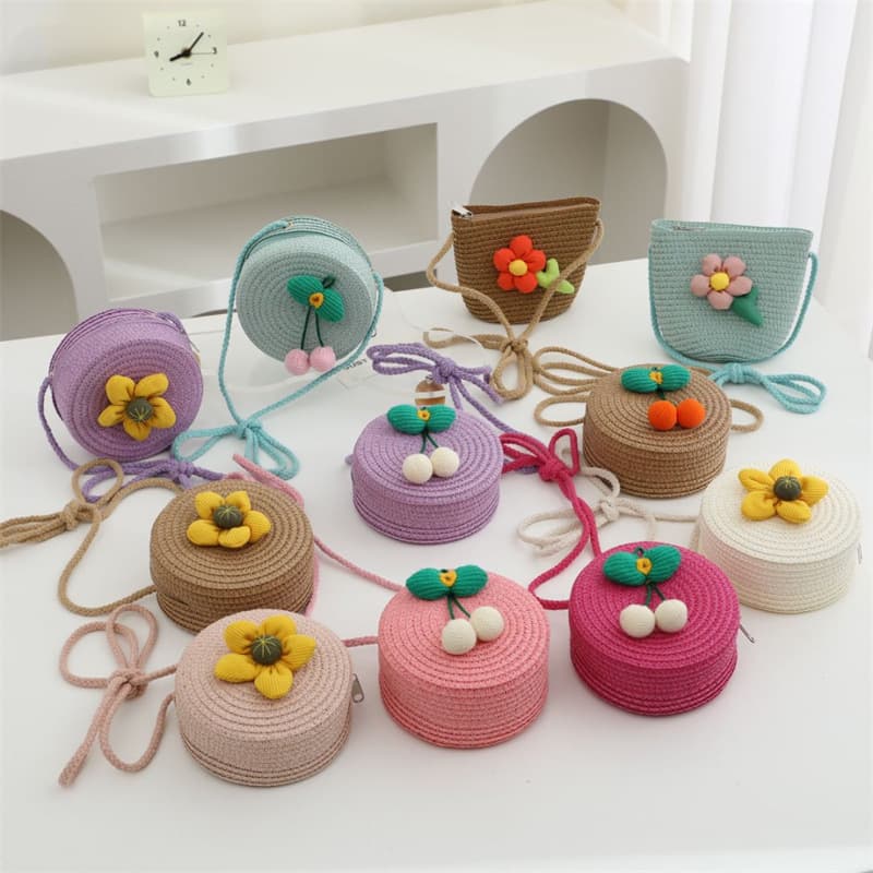 New style bag, cute ins crossbody bag, summer children's crossbody bag, coin purse, flower mini straw bag, shoulder bag