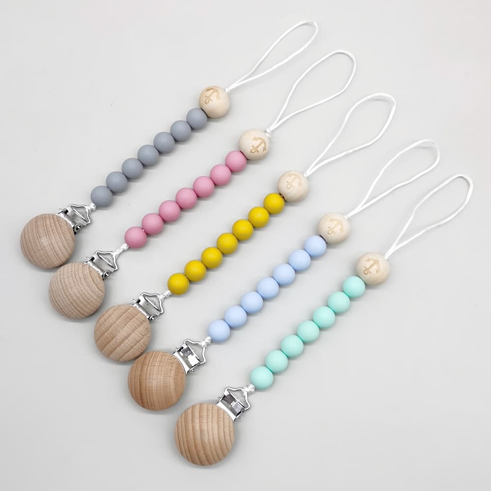 New Arrival Beech Wood Pacifier Clip Anchor Shape Wood Beads Silicone Beads Pacifier Chain Anti-Drop Chain for Infants and Toddlers