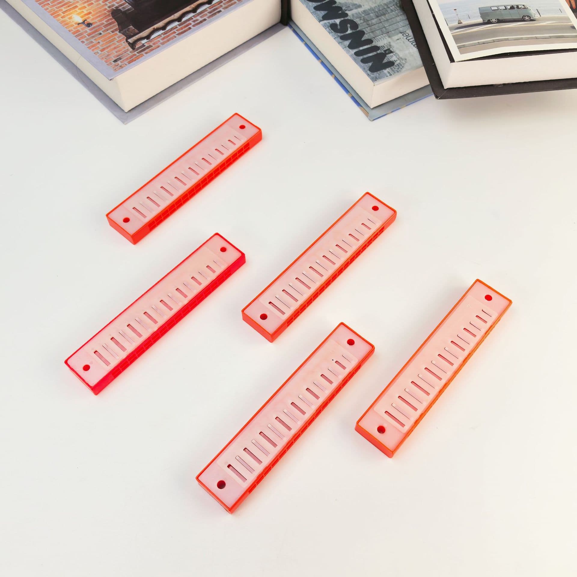 16-Hole Harmonica for Beginners, Plastic Core Music Teaching Tool for Elementary Students, Children's Portable Instrument Wholesale