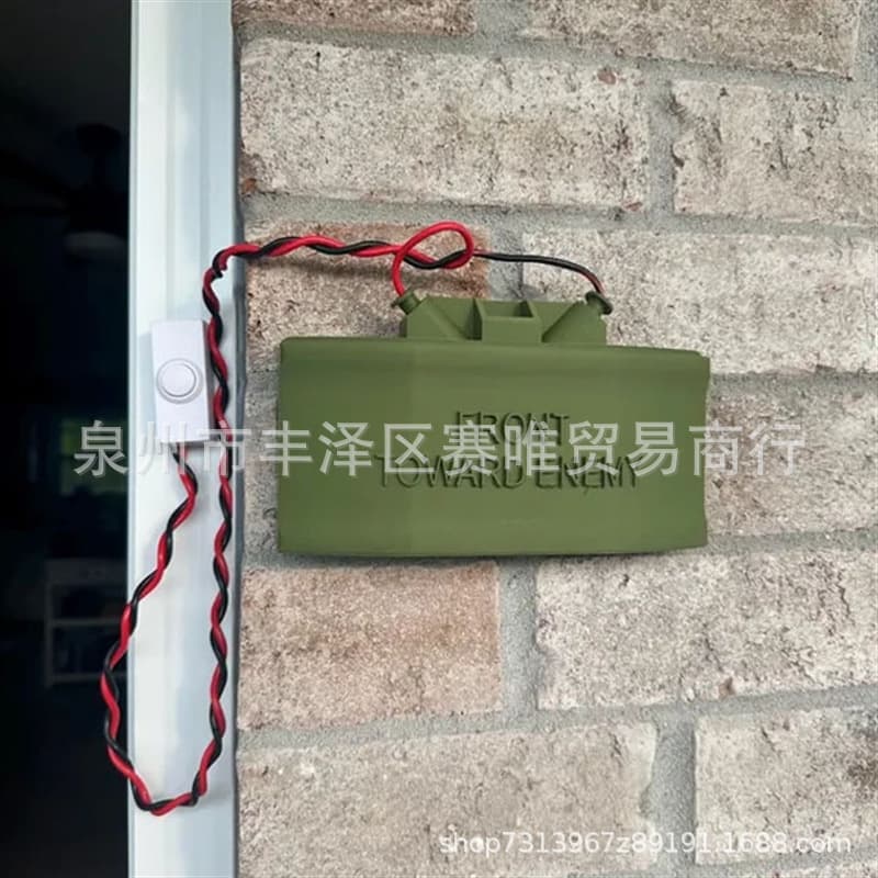 Cross-border Claymore Gift - Perfect for Pranks and Security Door Decoration