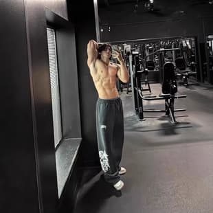 YOUNGLA American Streetwear High Street Joggers Slow Runner Gym Fitness Casual Straight Loose Long Pants