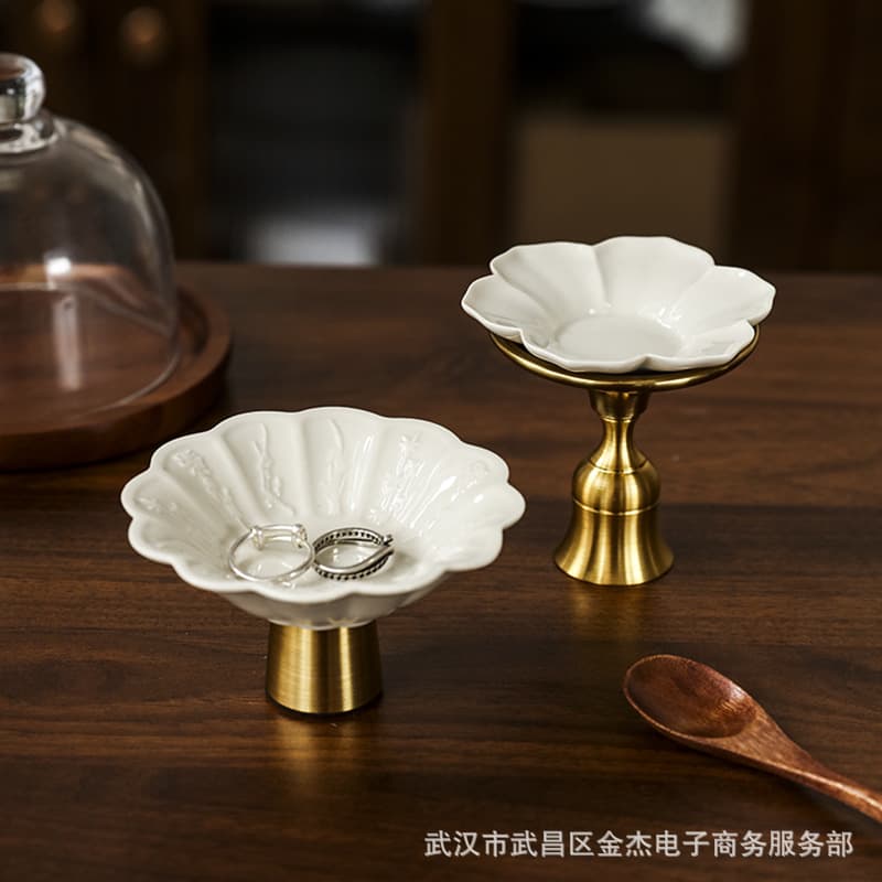 Ceramic Tea Snack Dish Exquisite Side Dish Dessert High-Footed Dim Sum Plate Mini Ceramic Fruit Plate Zen Tasting Small Saucer