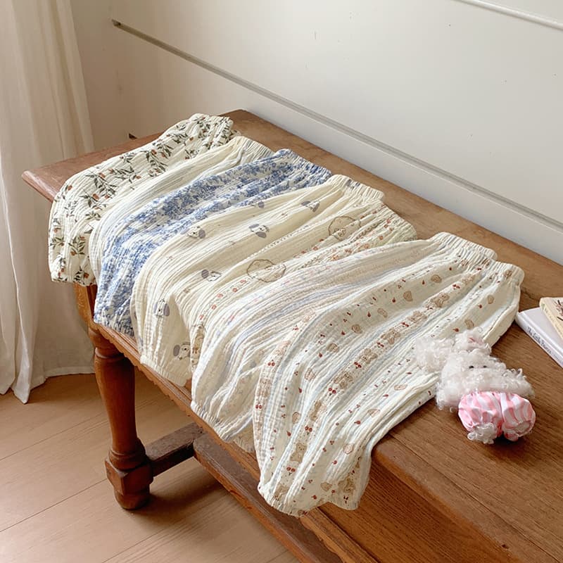 Korean floral gauze children's trousers children's summer thin breathable trousers men's and women's baby air-conditioned trousers fine cotton trousers