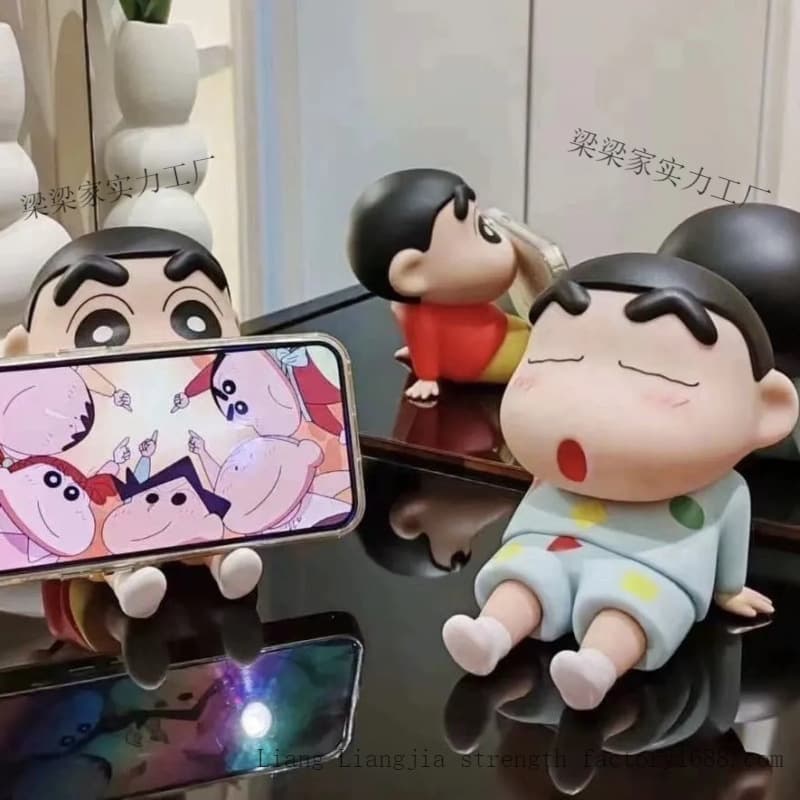Crayon Shin-chan Anime Lazy Phone Stand Phone Holder Desk Decoration Trendy Cute Figure Model