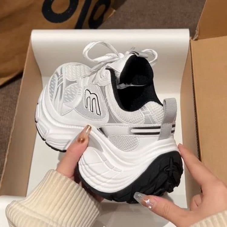 Casual Women's Shoes High Aesthetic Value Ultra Thick Anti-Slip Summer 2024 Lightweight Soft Bottom Sports Single Shoes For Adults