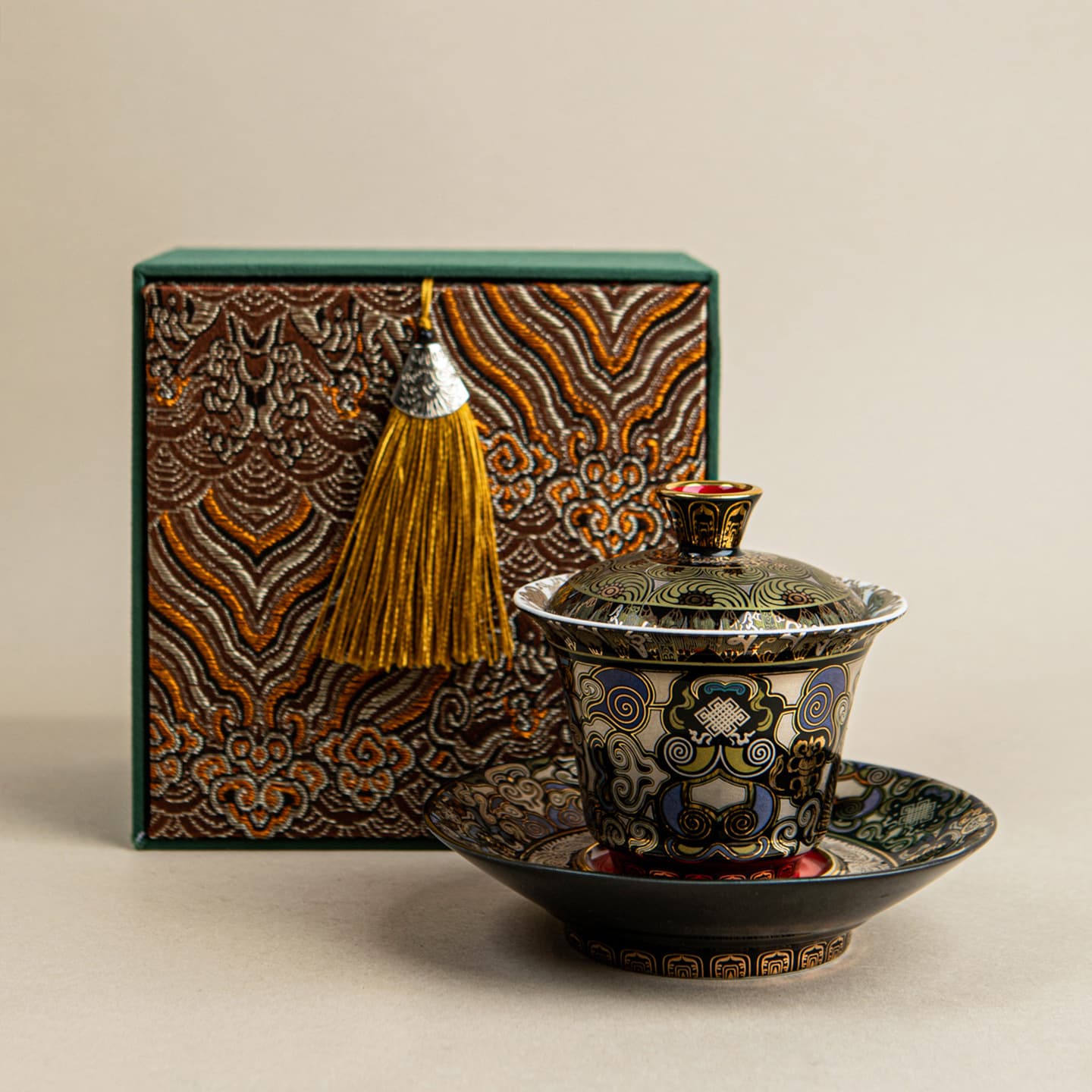Master Chen Desheng Handmade Dunhuang Black Thangka Gold and Silver Inlay Sancai Gaiwan Chinese Style Tea Cup Personal Use Gift