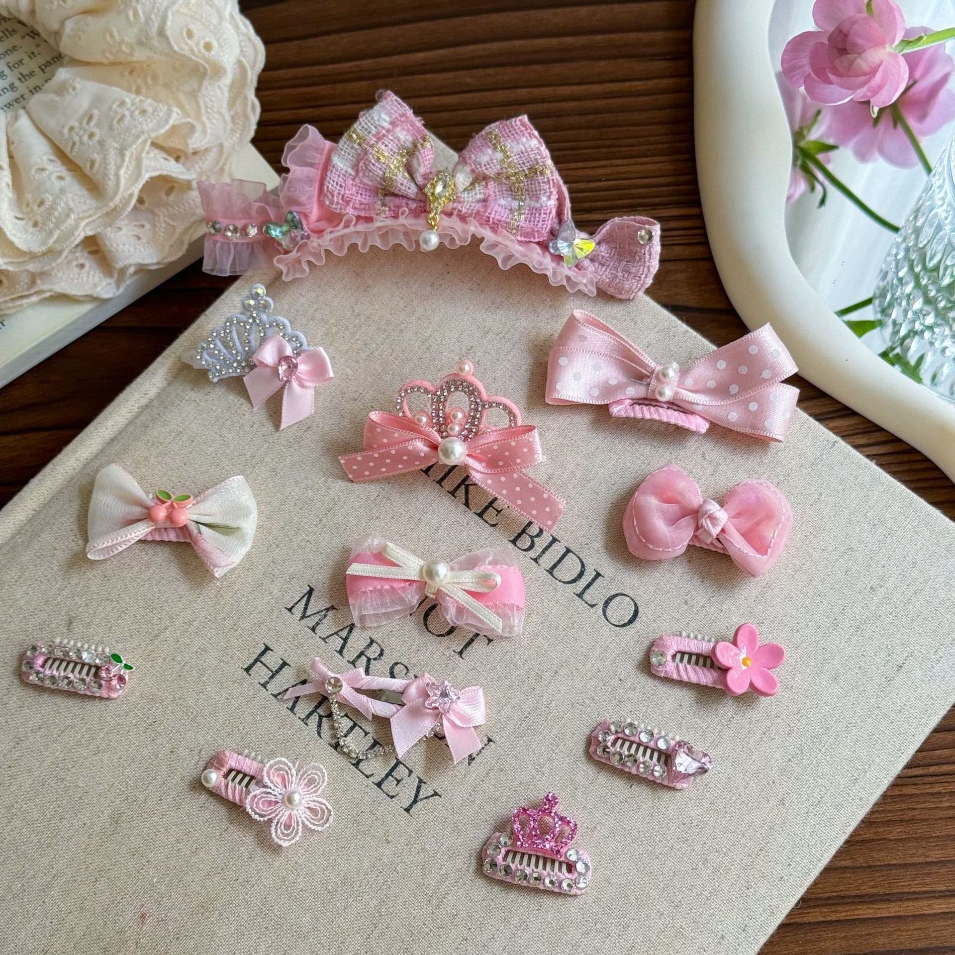 Dog Hair Clip Bow Full Rhinestone Maltese Pet Headpiece Small Dog Clip Nose Bridge Clip Original Design Won't Fall Off