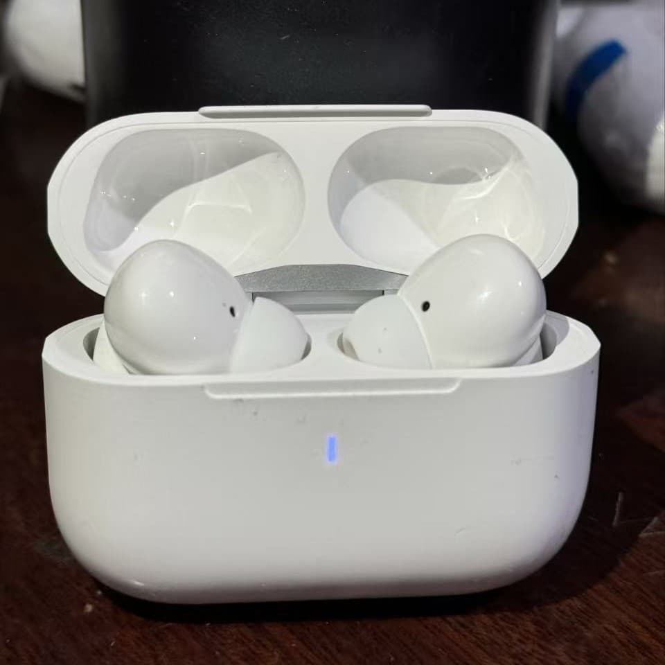 Huaqiangbei Headphones