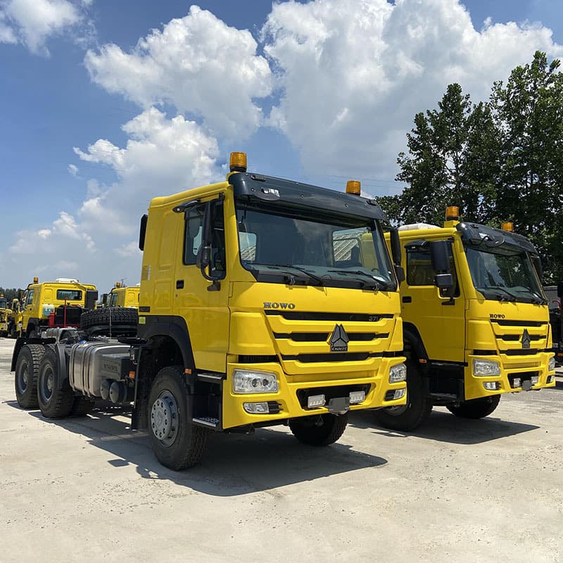 Sinotruk Howo 6*4 tractor head for sale, dual-drive cargo transport truck, 380HP heavy-duty truck