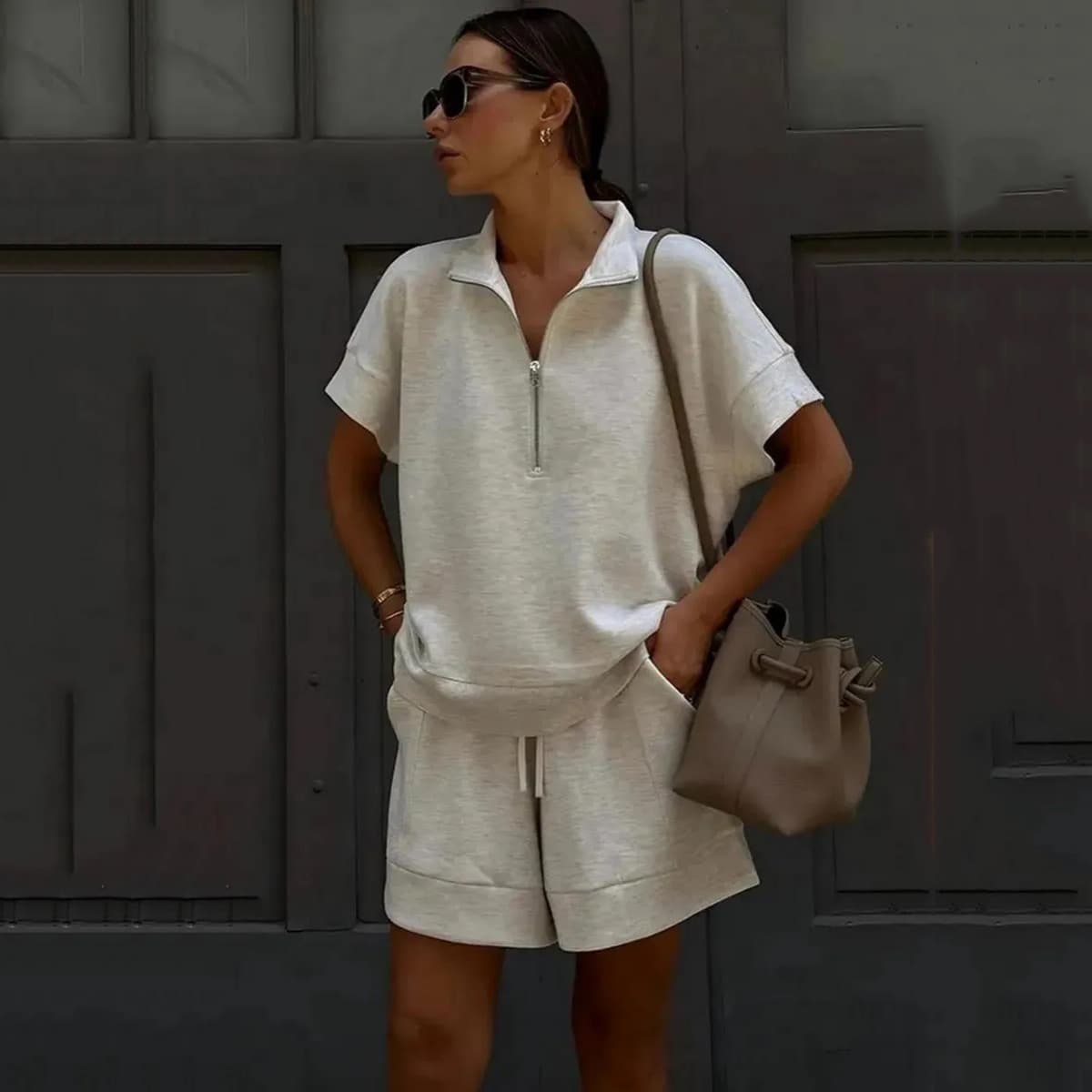 2026 Amazon Cross-Border Summer New Long Sleeve Shorts Sweatshirt Set Solid Color Fashion Casual Short 2-Piece Set