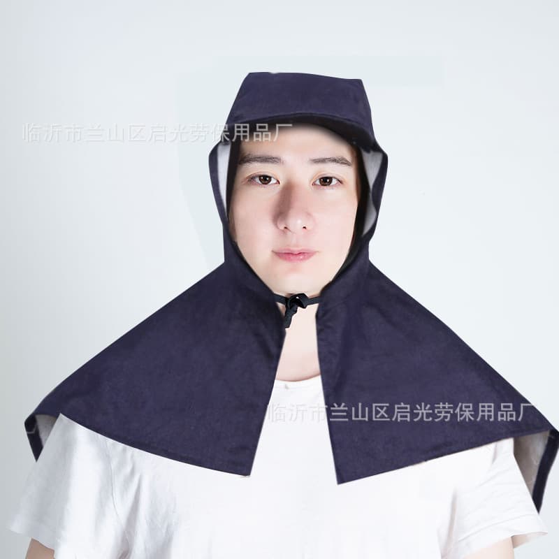 Camouflage lace-up cape for dust protection and protection during work. Thickened denim pullover hat for added protection.
