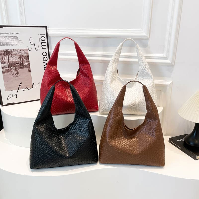 Casual Vintage Large Capacity Bag for Women 2025 Crocodile Texture New Trendy Versatile Fashionable Shoulder Bag Bucket Bag