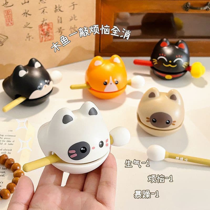 Mini Stress Relief Wooden Fish - Creative Children's Ground Promotion Toy, Kindergarten Prize, Small Opening Event Gift