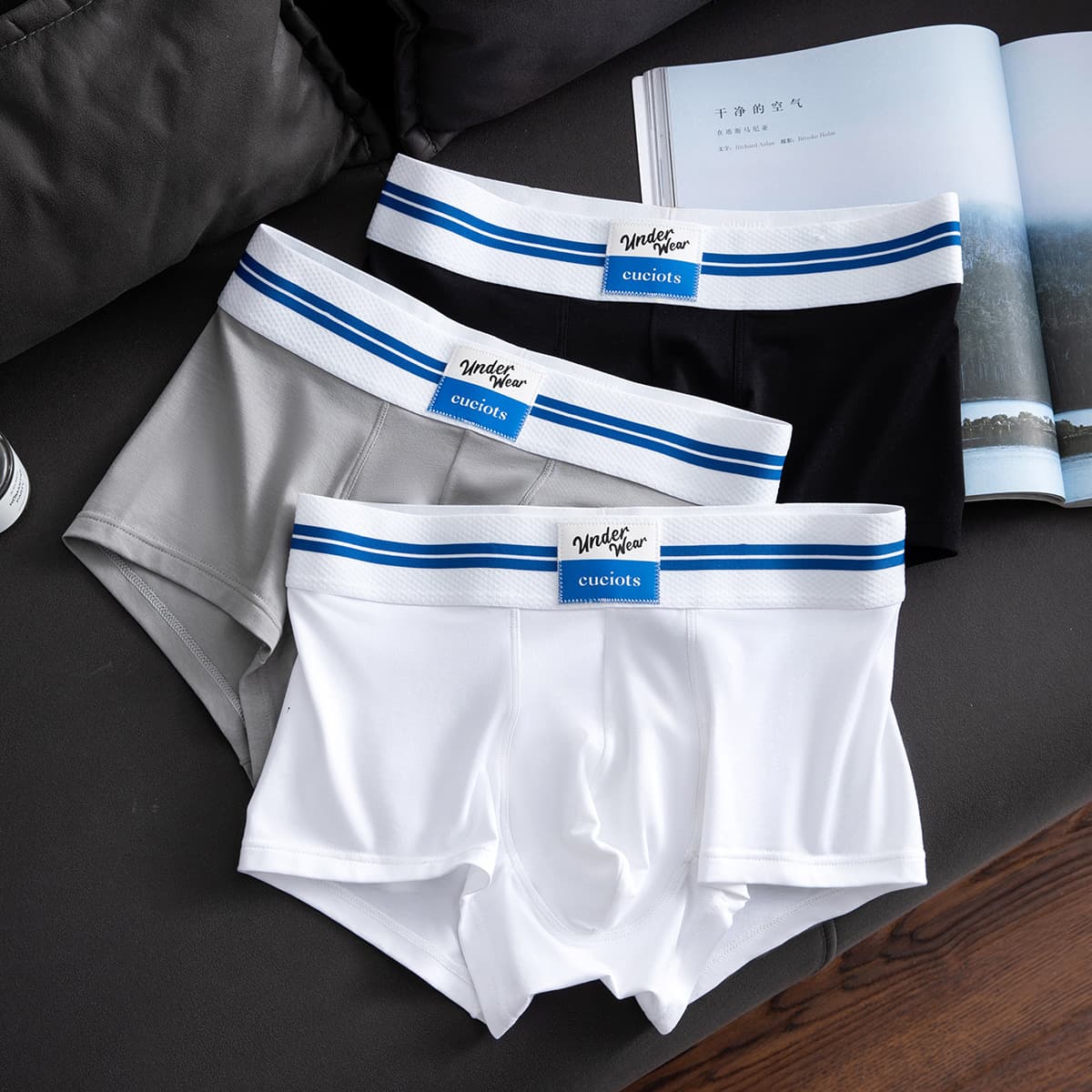 Men's Modal Antibacterial Crotch Sexy Boxer Briefs Autumn Winter Fashion Four-Corner Pants Sports Mid-Waist Breathable