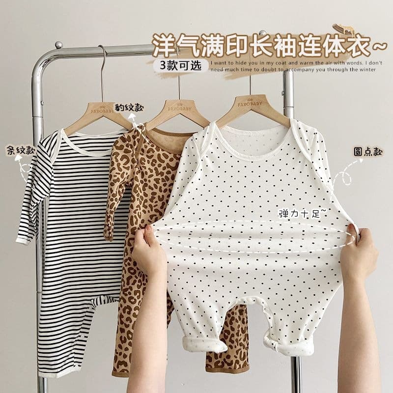 Korean style baby long-sleeved pajamas, spring and autumn styles for children, boys and girls, long-sleeved jumpsuits, comfortable home clothes, cotton