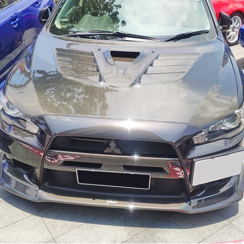 Suitable for Mitsubishi Evolution EVO10 Yishen X modification parts Varis carbon fiber hood engine head cover