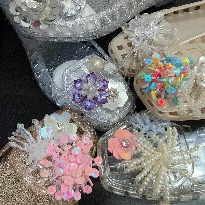 Korean-style sequin flower shoe charms with rhinestones, handmade beaded sweet decorative shoe accessories