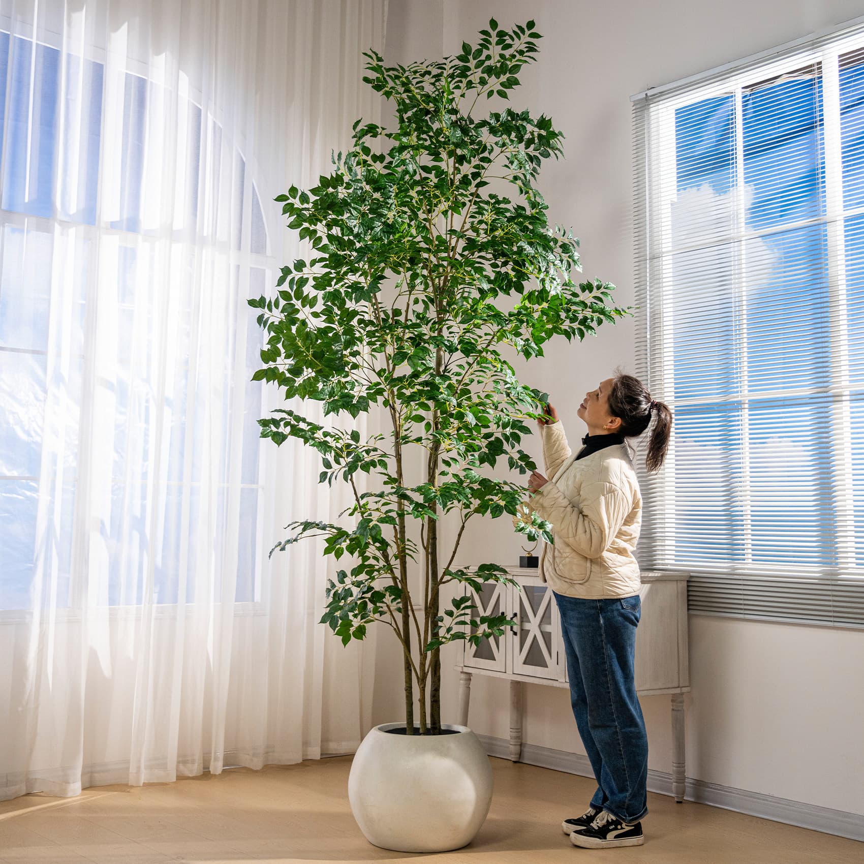 Large High-End Artificial Lucky Tree, Faux Plant for Living Room Indoor, Floor-Standing Decorative Prosperity Ornament