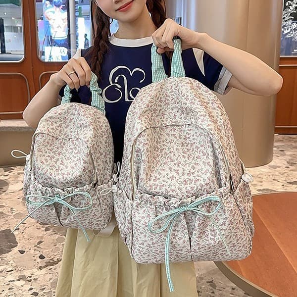 Ins-style Korean Girl Backpack, Fresh and Literary Student Backpack, Small Floral Sweet Style