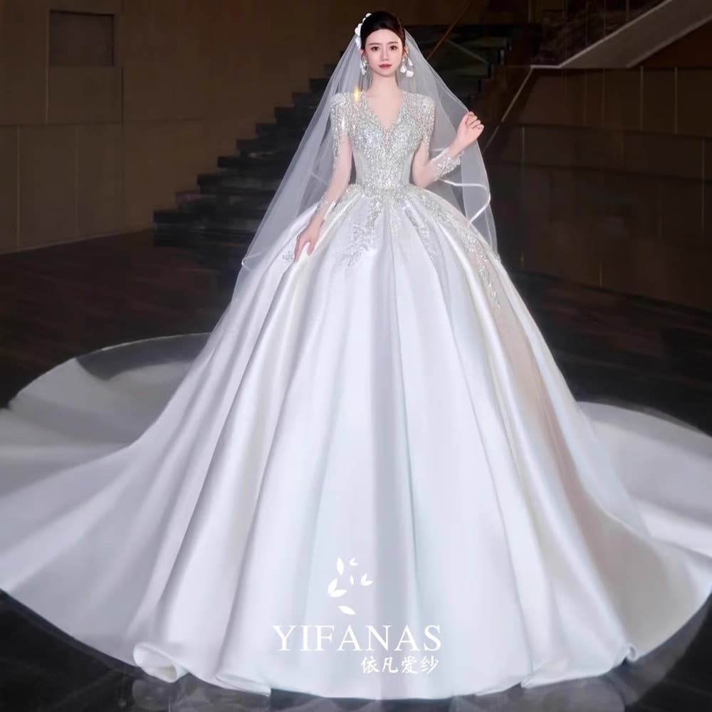 French Satin Long-Sleeve Wedding Dress 2025 New Collection Main Gown Premium Texture Petite Heavy Craftsmanship Going-Away Dress Fall/Winter