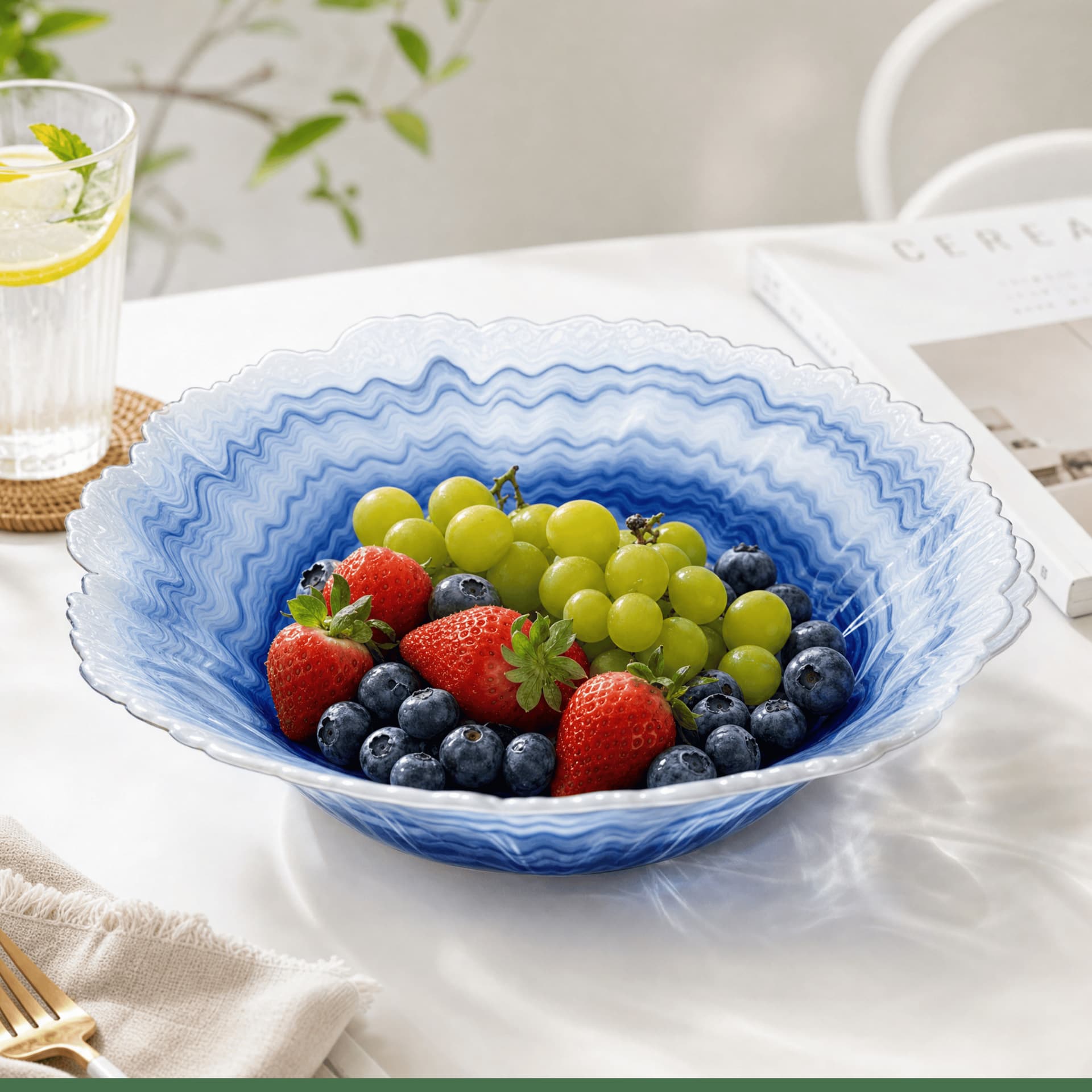 Source factory wholesale blue agate pattern glass plate creative wavy edge fruit plate light luxury decorative salad plate