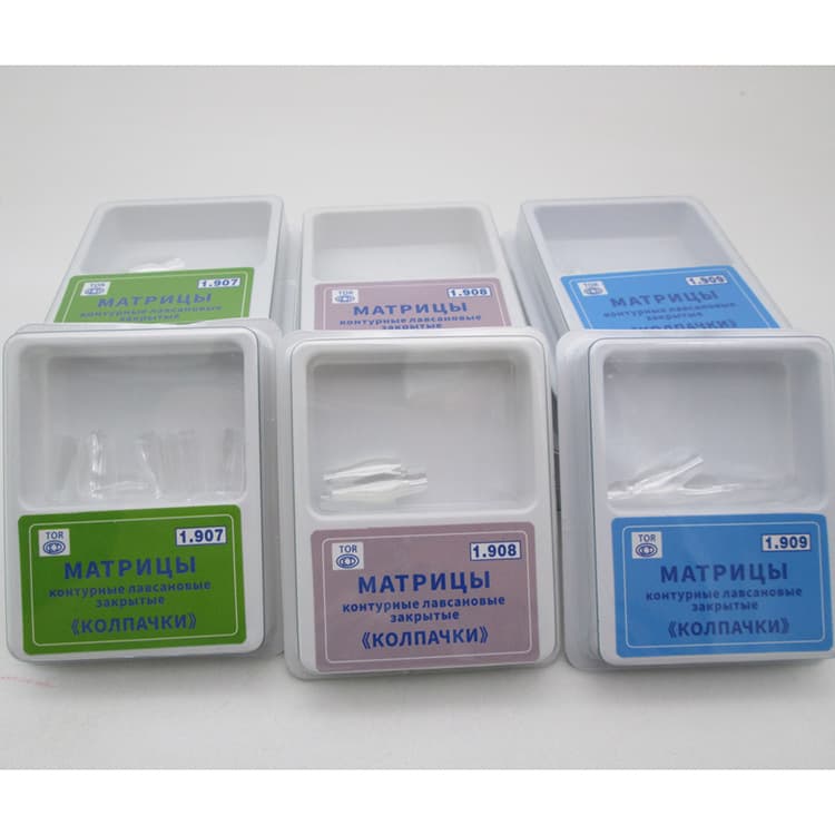 Dental black triangular front teeth transparent arch-shaped douban molding piece. Front teeth black triangular molding piece three-dimensional
