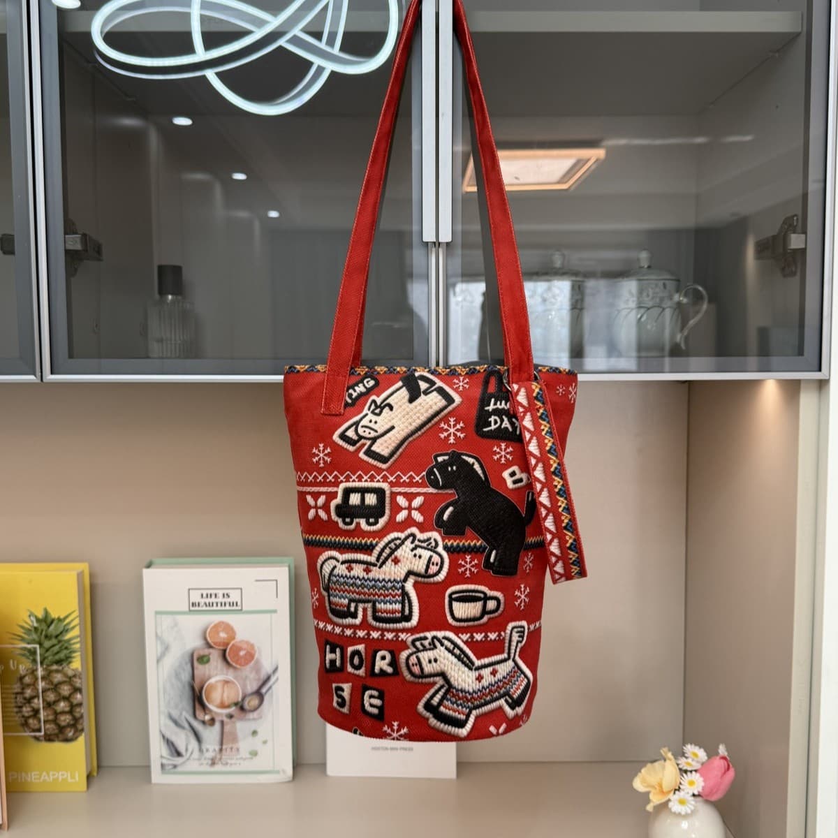 2026 Colorful Horse Bucket Bag Women Canvas Shoulder Handbag Tote Bag Commute Crossbody Bag Fashion Casual Bag