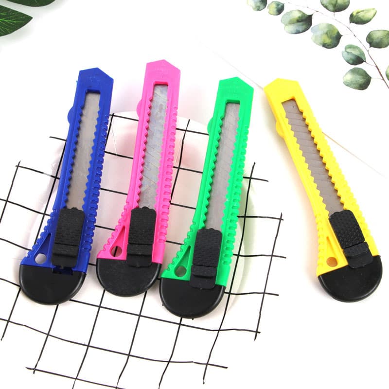 Office supplies plastic utility knife large and small paper knife express box opener small gift stainless steel knife wholesale