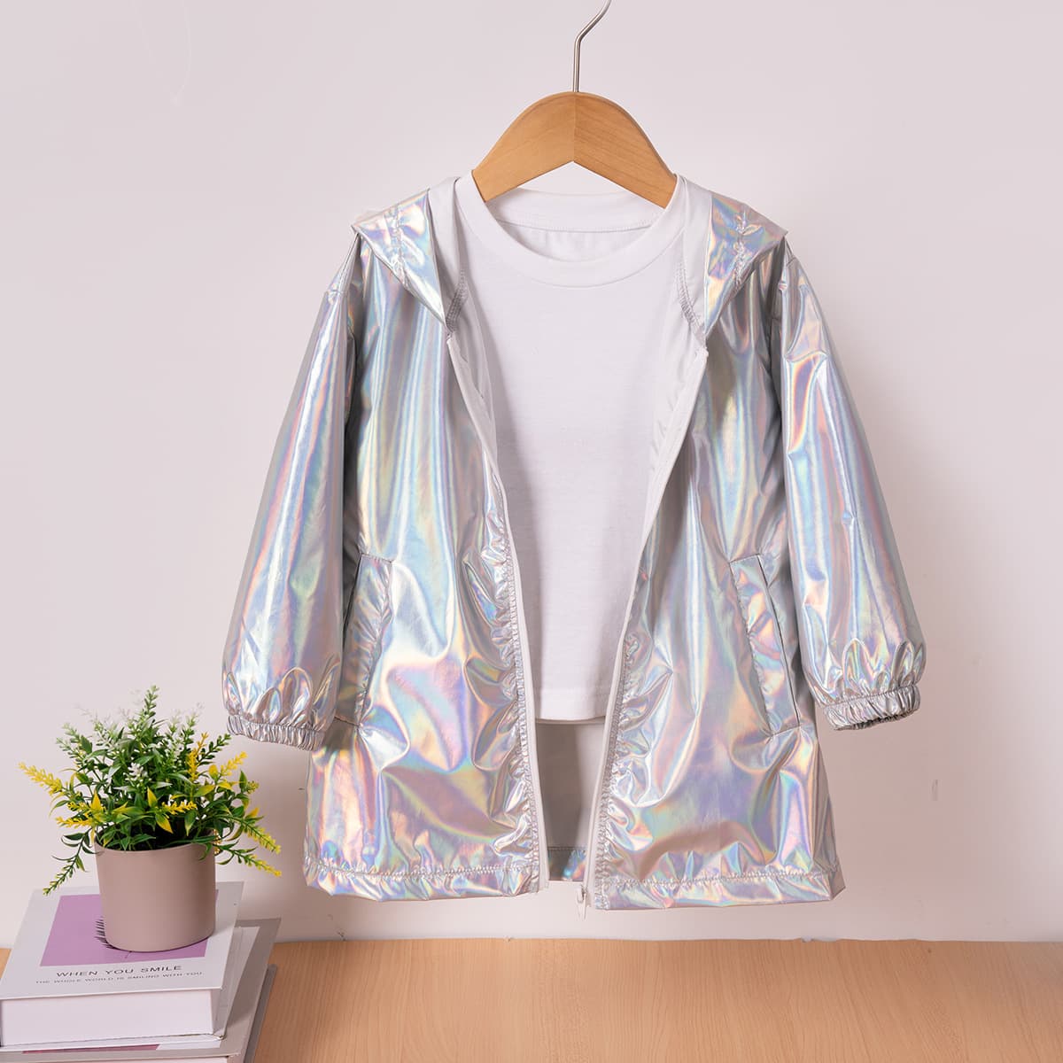 Children's spring and summer cross-border popular jackets for boys and girls, zipper hooded tops, windbreakers, thin, small and medium-sized children's colorful sun protection
