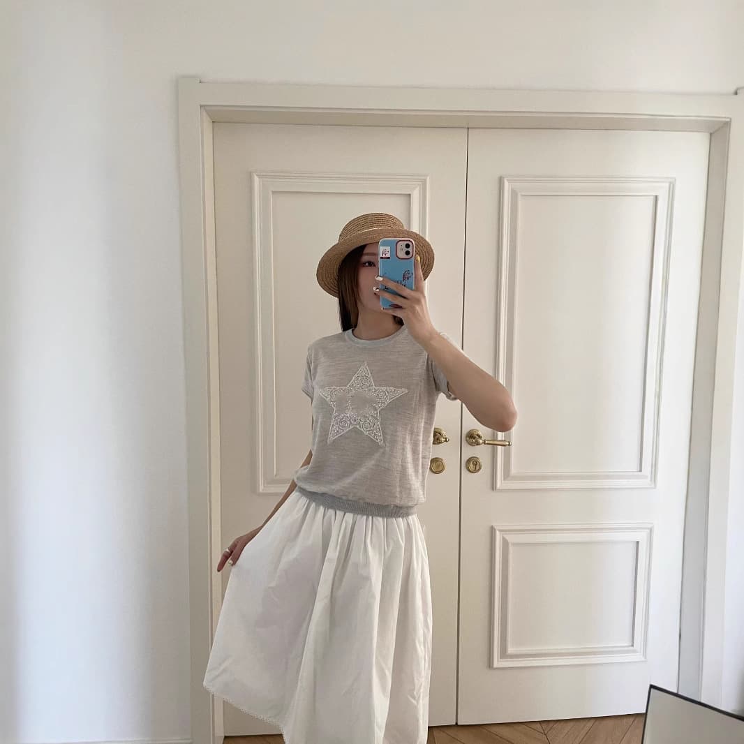 Shenzhen Nanyou Classy Original Factory Direct Sales Cd Home 25Ss New Product Embroidered Letters Five-Pointed Star Chart Knitted Top
