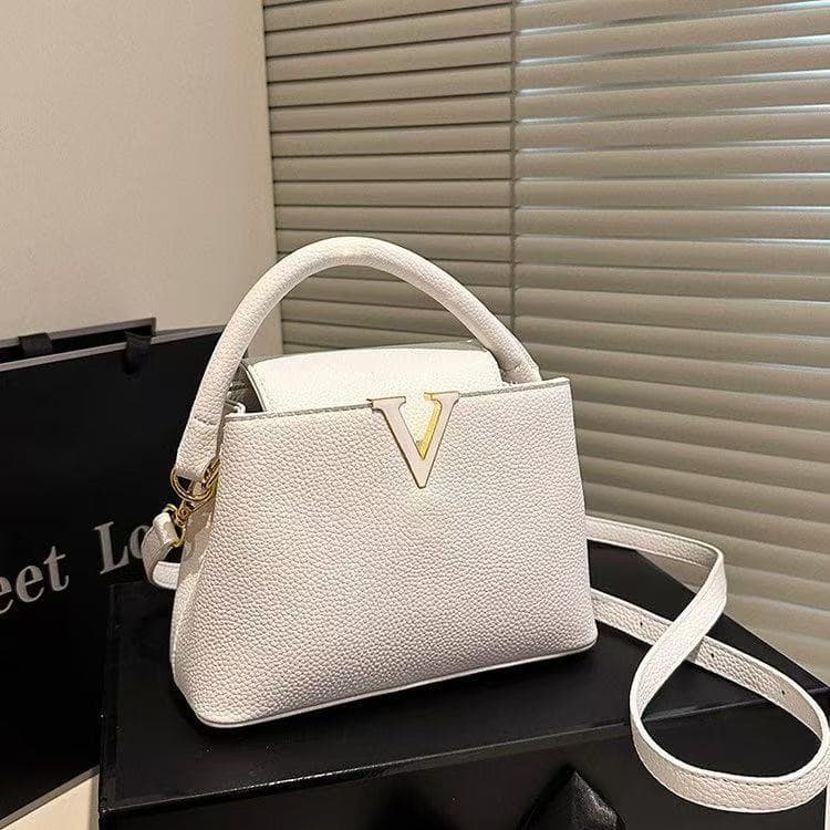 Cross-border New 2026 Spring/Summer Commuter Chic Women's Bag Crossbody Light Luxury Premium Feel Handbag Large Capacity