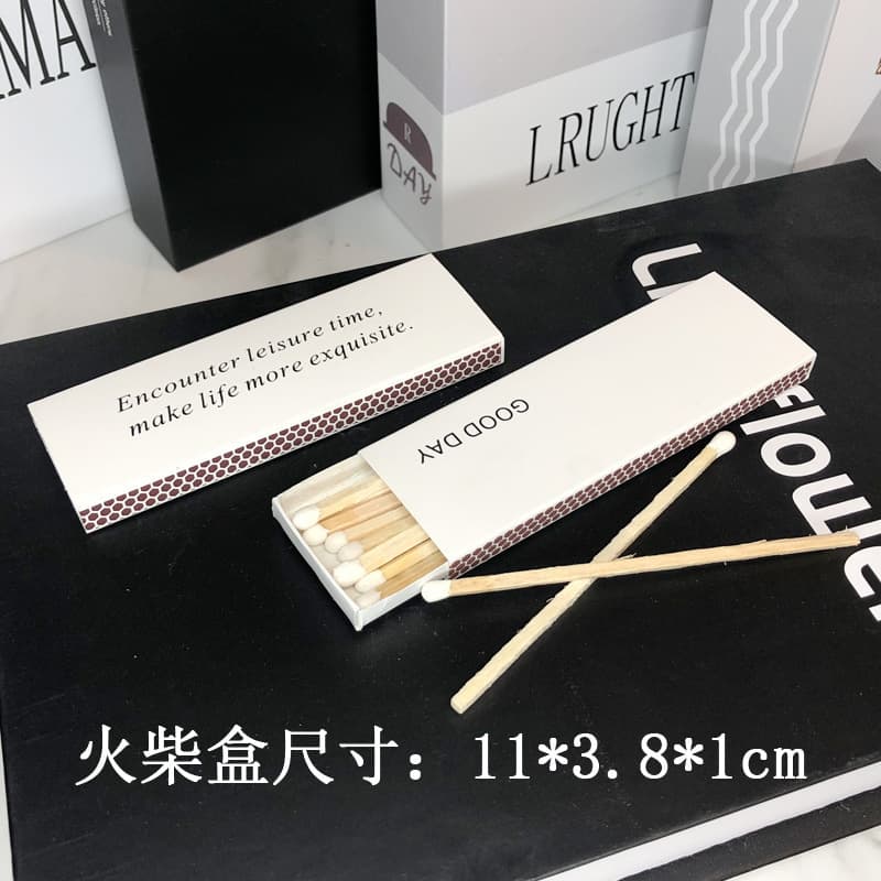 Long Vintage Matches Extended Length Wooden Matches for Candles Incense Aromatherapy Retro Style Black White Paper Box Simple