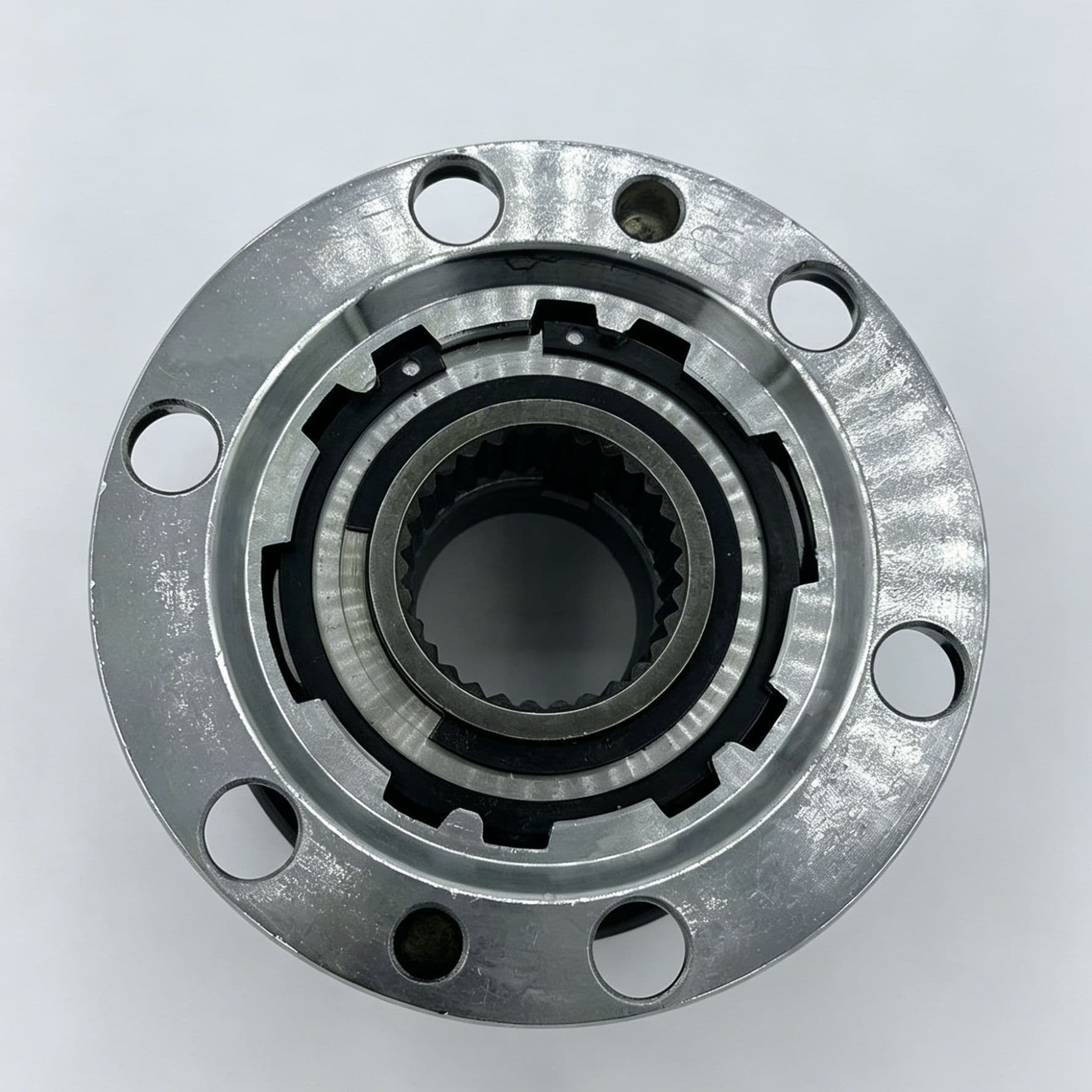 Front Wheel Clutch Free Wheel Hub Axle Clutch for Toyota Land Cruiser 43530-69045 Heavy Duty