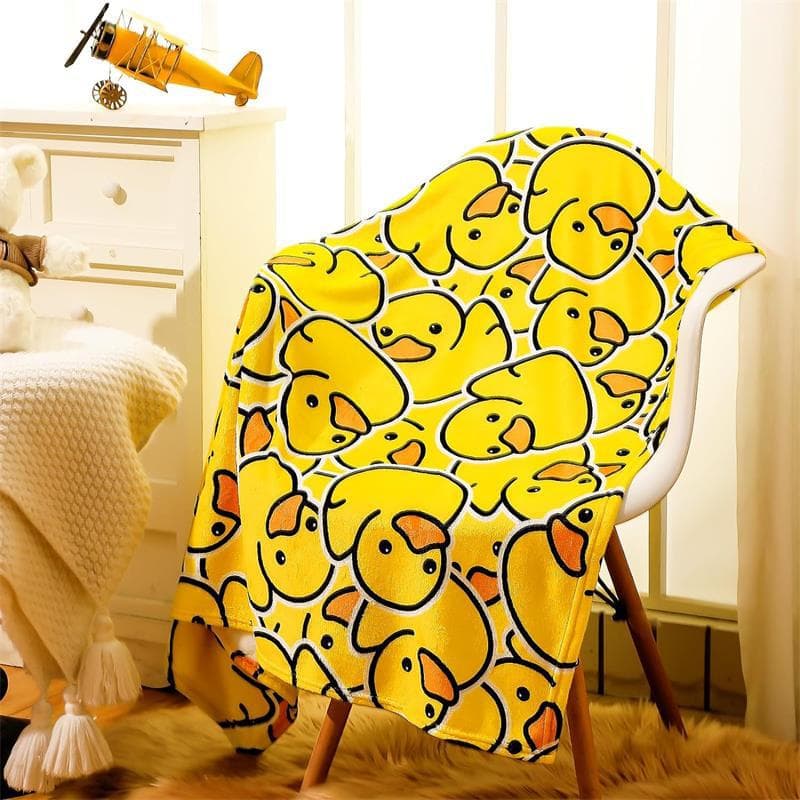 Hot-selling cute cartoon rubber duck decorative wool throw for bed, chair, car sofa, bedroom flannel blanket