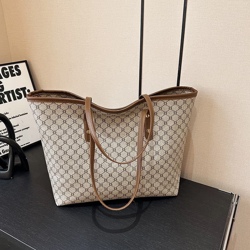 2025 Fashion Large Capacity Bag Student Bag Handbag Shoulder Bag Women Crossbody Bag Versatile Commuter Bag Women's Bag