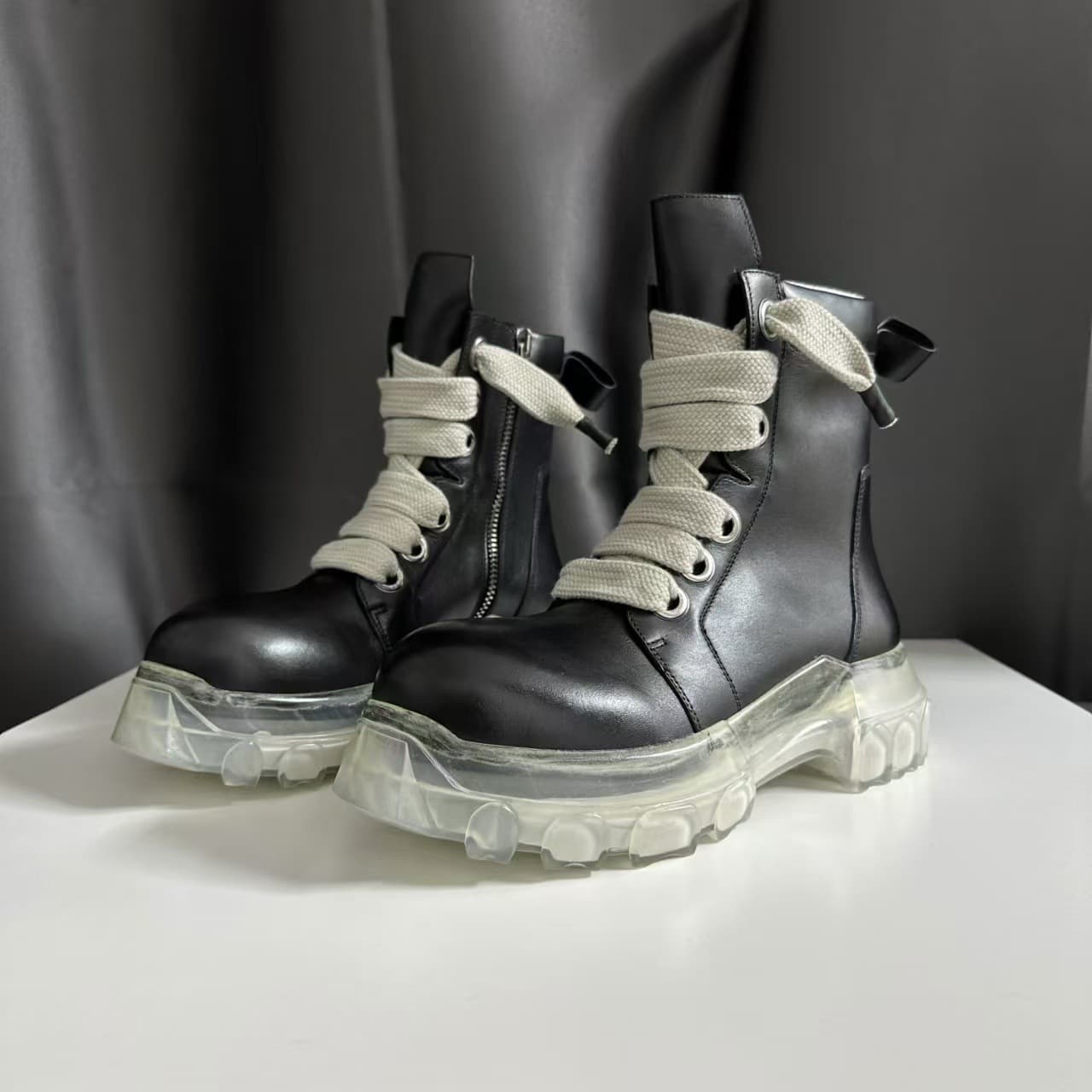 RO mid-calf boots for men, 2023 new style, thick-soled Martin boots, men's RO cowhide ankle boots, European and American style outdoor motorcycle boots, trendy.
